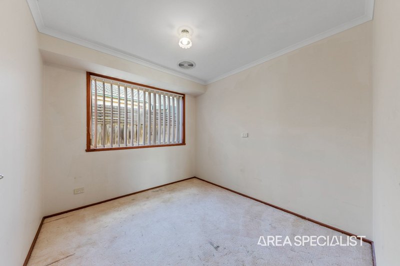 Photo - 27 Thomas Place, Pakenham VIC 3810 - Image 16