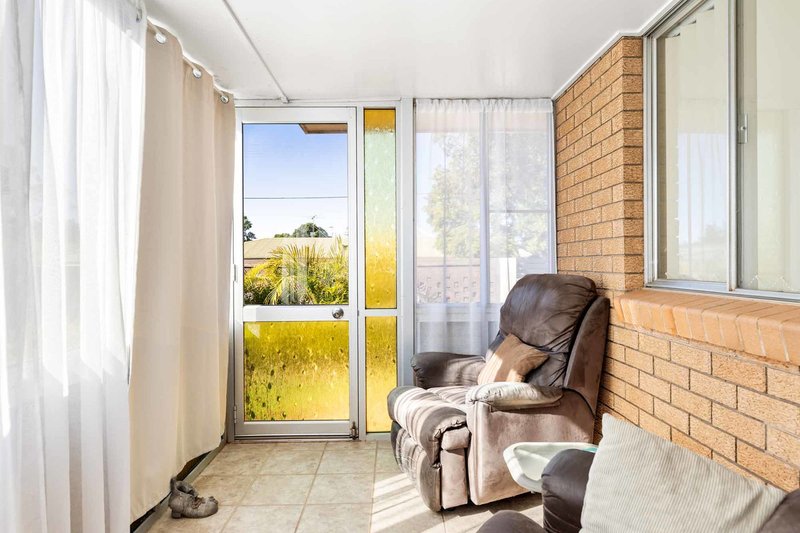 Photo - 27 Tomkinson Street, Wilsonton QLD 4350 - Image 14