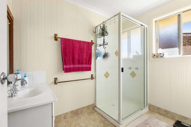 Photo - 27 Tomkinson Street, Wilsonton QLD 4350 - Image 15