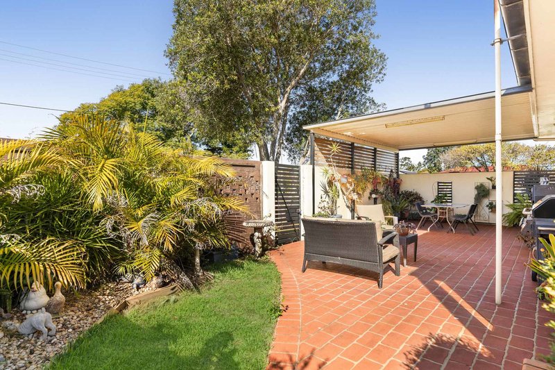 Photo - 27 Tomkinson Street, Wilsonton QLD 4350 - Image 16