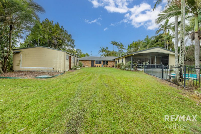 Photo - 27 Tontonan Drive, Burpengary QLD 4505 - Image 18