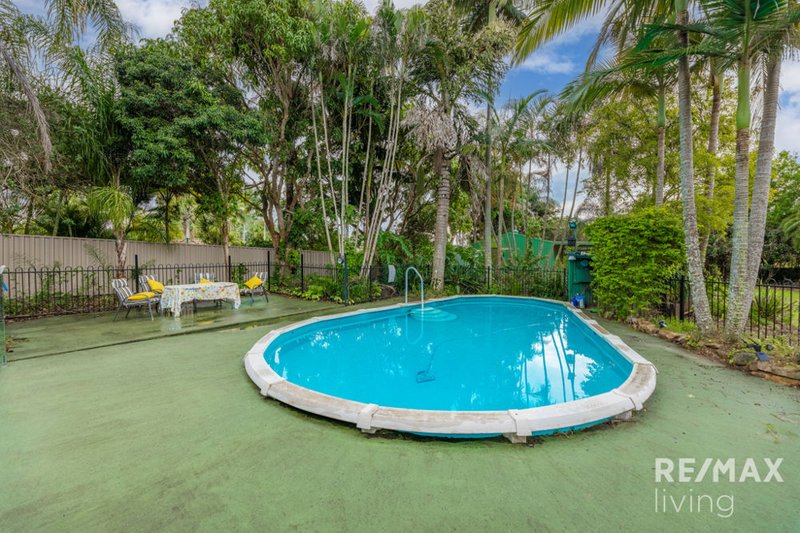 Photo - 27 Tontonan Drive, Burpengary QLD 4505 - Image 19