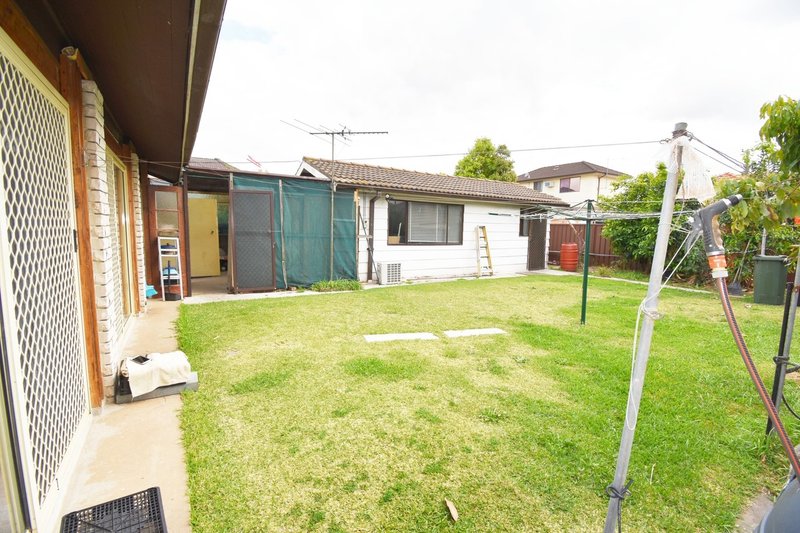 Photo - 27 Torrens Street, Canley Heights NSW 2166 - Image 3