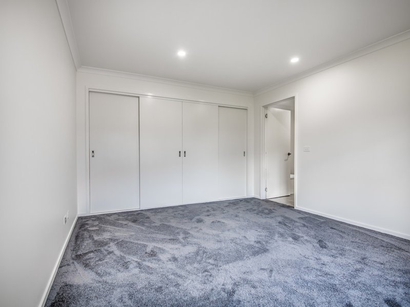 Photo - 2/7 Torres Street, Warrane TAS 7018 - Image 6