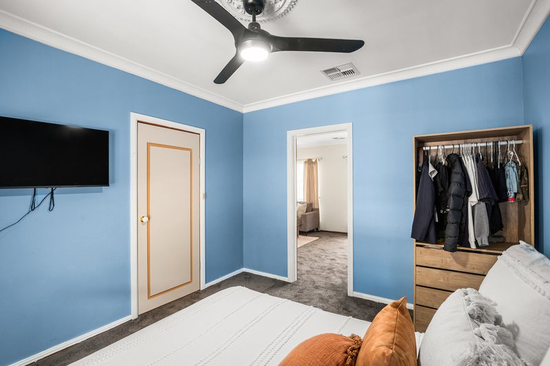 Photo - 27 Torresan Crescent, Flagstaff Hill SA 5159 - Image 21