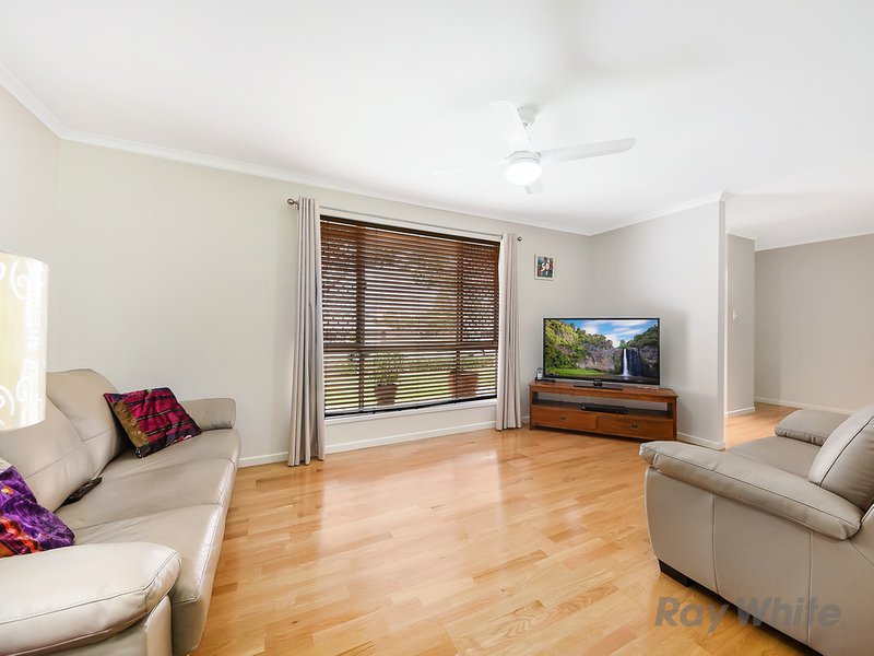 Photo - 27 Tralee Street, Bracken Ridge QLD 4017 - Image 10