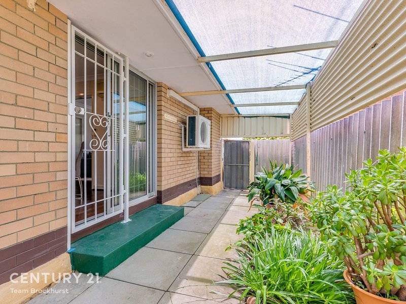 Photo - 27 Tremlett Street, Thornlie WA 6108 - Image 15