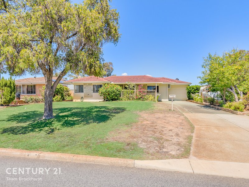 Photo - 27 Tremlett Street, Thornlie WA 6108 - Image 19