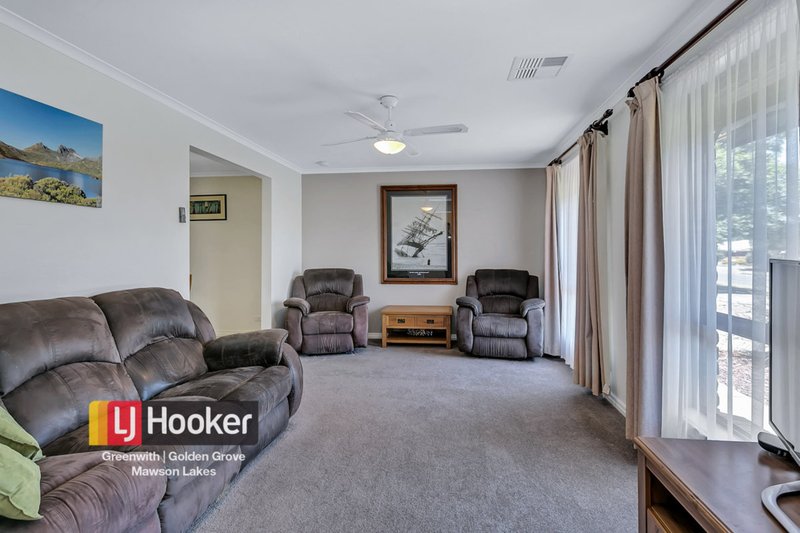 Photo - 27 Truscott Street, Modbury Heights SA 5092 - Image 6