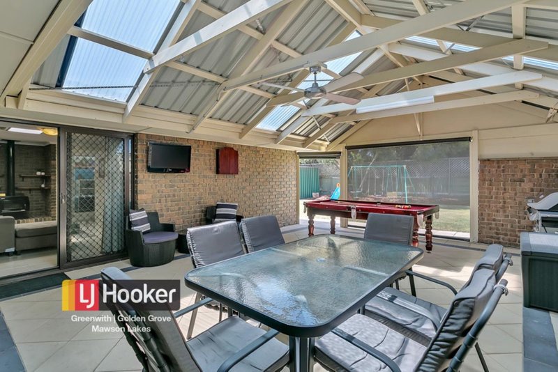 Photo - 27 Truscott Street, Modbury Heights SA 5092 - Image 15