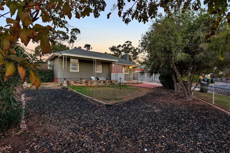 Photo - 27 Turnbull Road, Enfield SA 5085 - Image 2