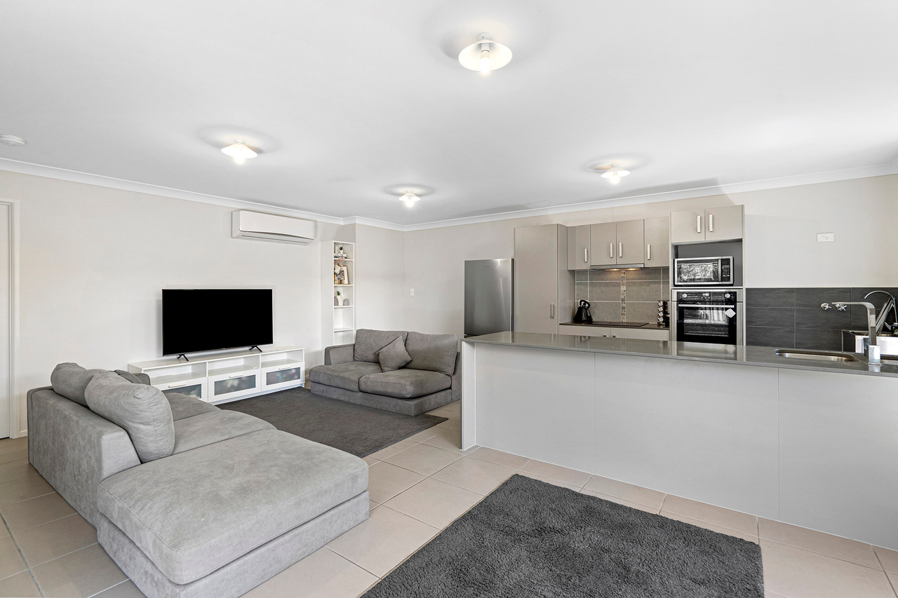 4-bedroom house at 27 Turtle Place, Karawatha, QLD 4117, Brisbane, Queensland
