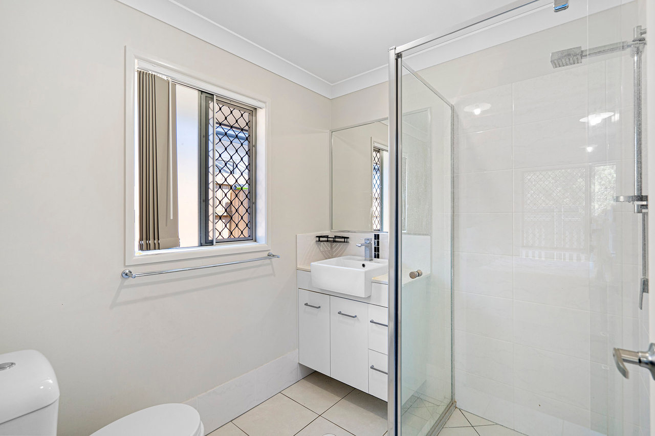4-bedroom house at 27 Turtle Place, Karawatha, QLD 4117, Brisbane, Queensland