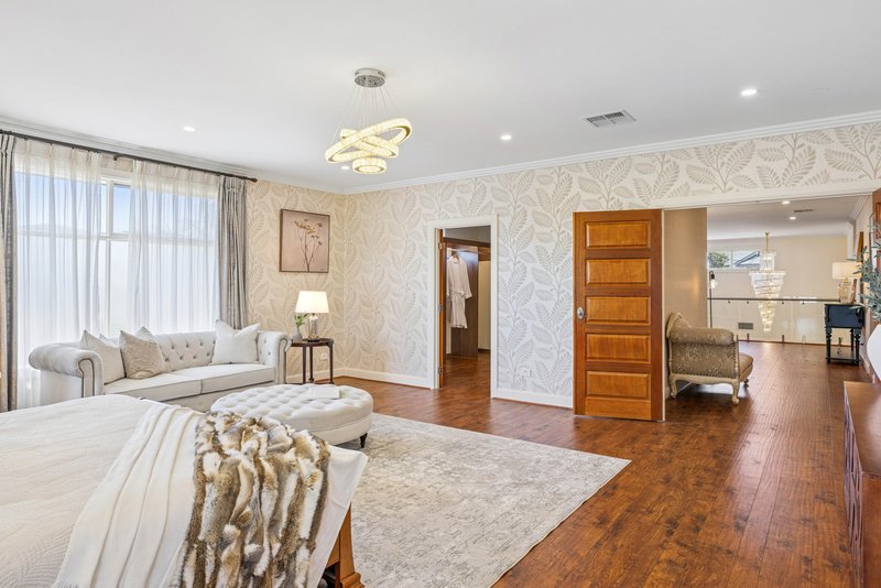 Photo - 27 Tutt Avenue, Kingswood SA 5062 - Image 14