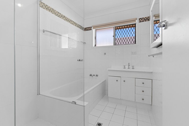 Photo - 27 Twelfth Avenue, Palm Beach QLD 4221 - Image 8