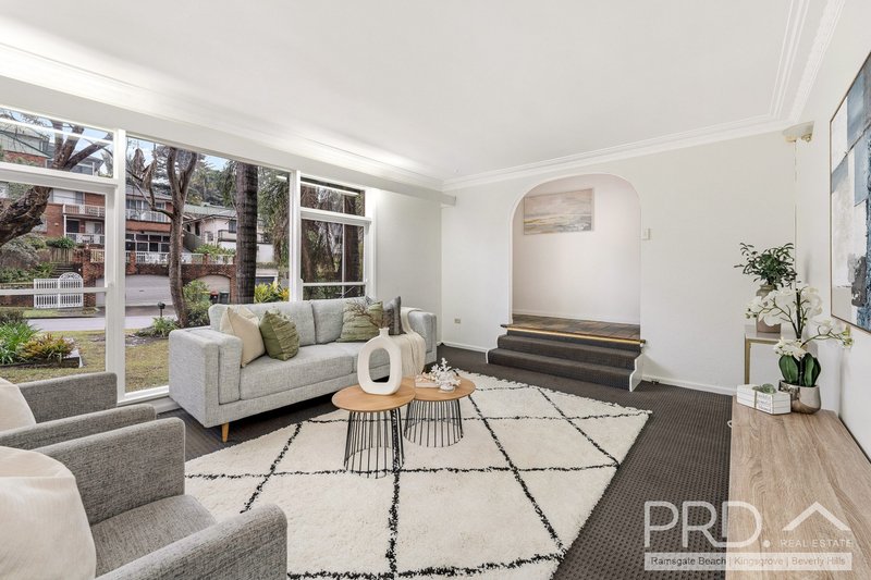 Photo - 27 Valley Road, Padstow Heights NSW 2211 - Image 2