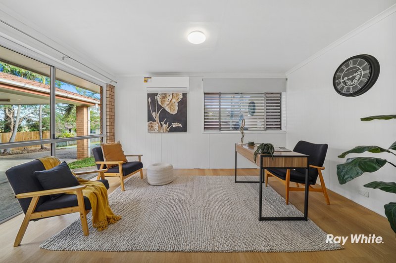 Photo - 27 Veronica Avenue, Daisy Hill QLD 4127 - Image 11