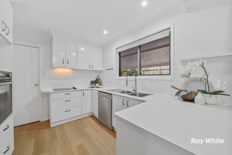 Photo - 27 Veronica Avenue, Daisy Hill QLD 4127 - Image 17