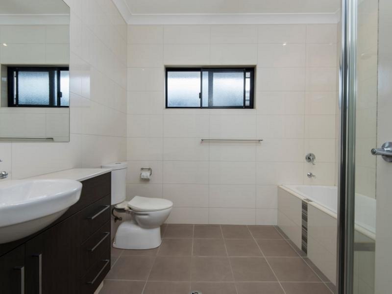 Photo - 27 Villaflor Crescent, Woolner NT 0820 - Image 15