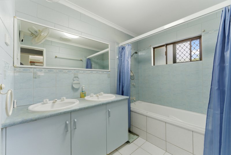 Photo - 2/7 Wabag Close, Trinity Beach QLD 4879 - Image 6