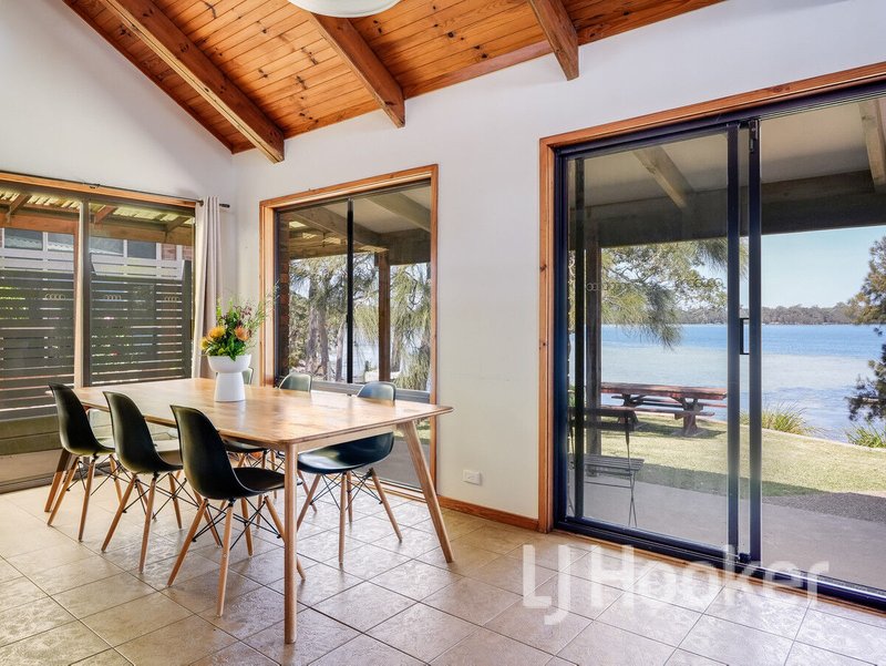 Photo - 27 Walmer Avenue, Sanctuary Point NSW 2540 - Image 4