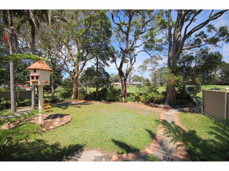 Photo - 27 Waratah Crescent, Sanctuary Point NSW 2540 - Image 2