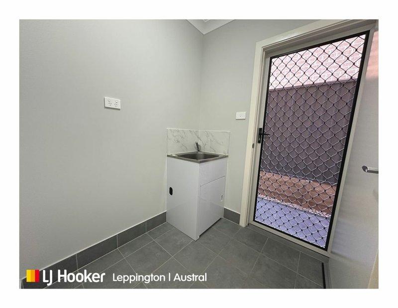 Photo - 27 Waterlily Street, Denham Court NSW 2565 - Image 9