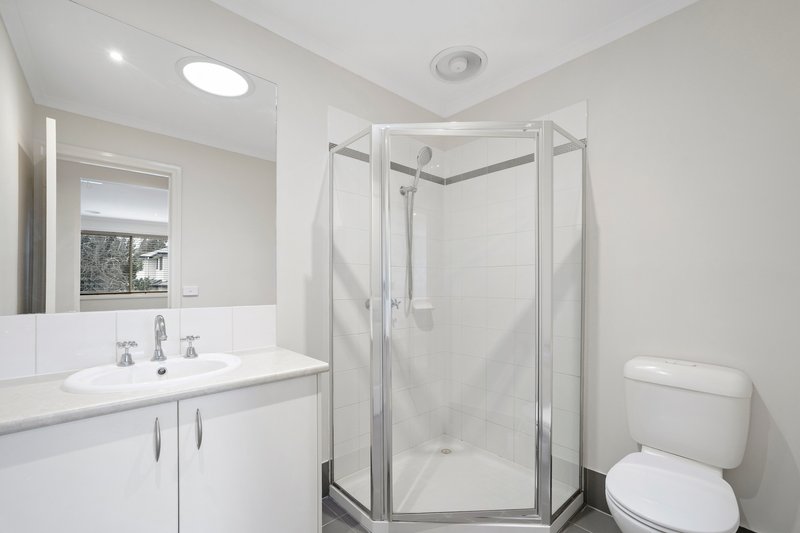 Photo - 27 Watling Grove, Ferntree Gully VIC 3156 - Image 5