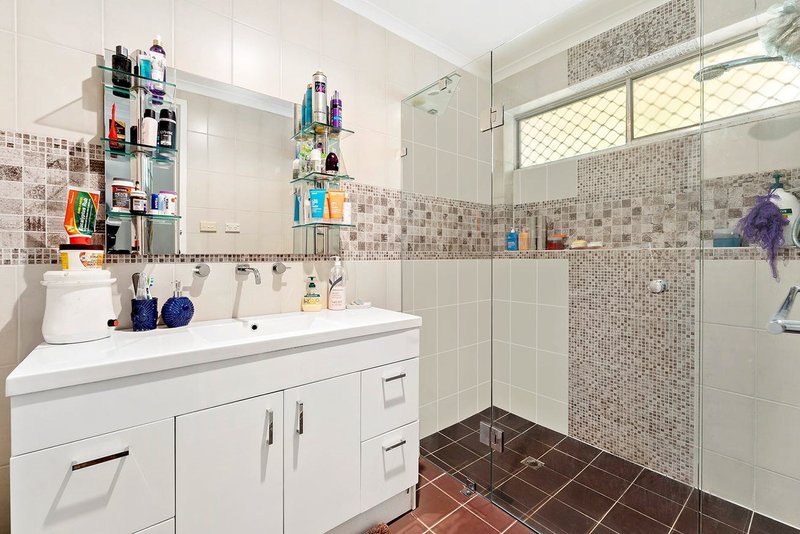 Photo - 27 Wattle Grove, Parafield Gardens SA 5107 - Image 9