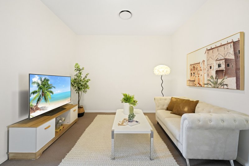 Photo - 27 Weid Place, Kellyville NSW 2155 - Image 15