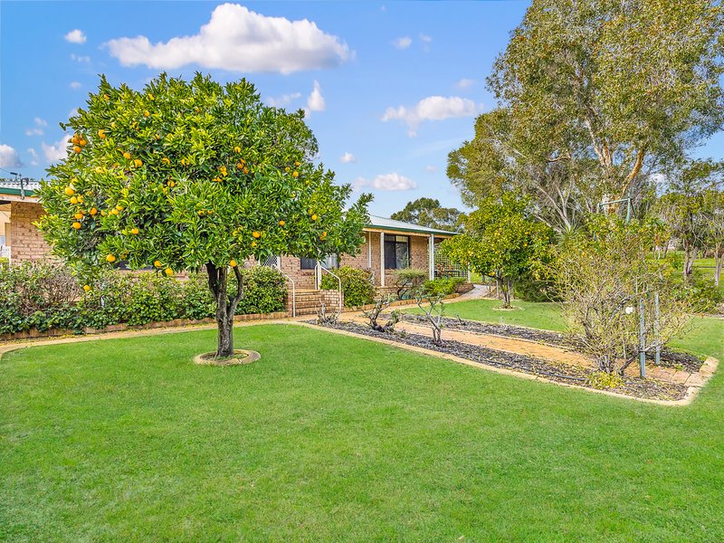 27 Weld Street, Gingin WA 6503