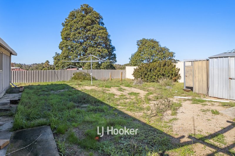 Photo - 27 Westwood Street, Withers WA 6230 - Image 15