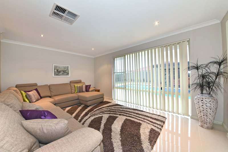 Photo - 27 Weymouth Boulevard, Quinns Rocks WA 6030 - Image 17