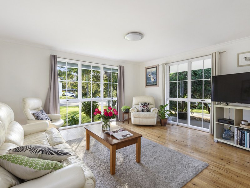 Photo - 27 Whitney Street, Mona Vale NSW 2103 - Image 2