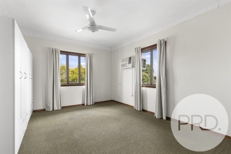 Photo - 27 Wilclarke Street, Upper Mount Gravatt QLD 4122 - Image 7
