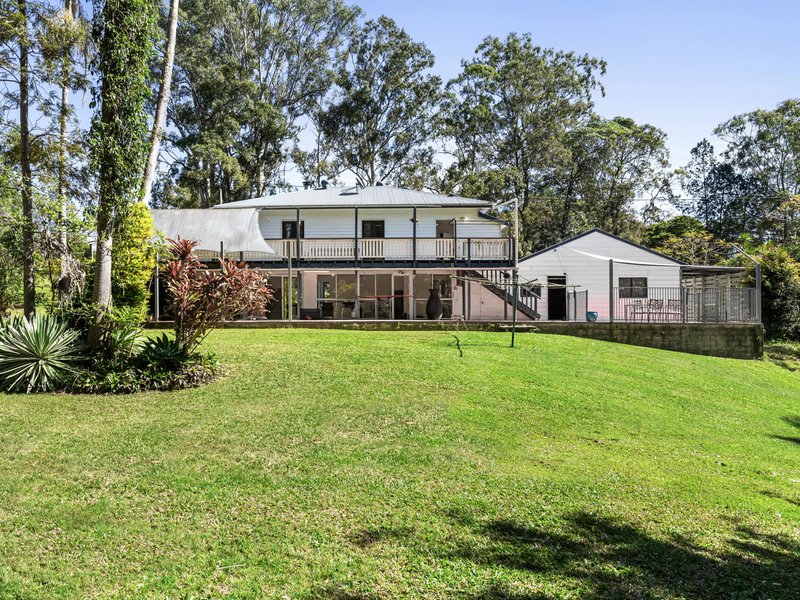 27 William Street, Landsborough QLD 4550