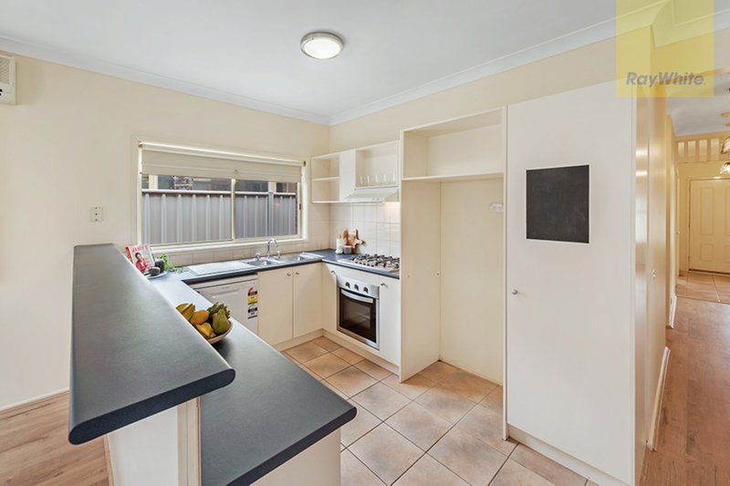 Photo - 27 Willmott Drive, Craigieburn VIC 3064 - Image 3