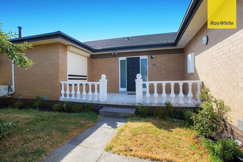 27 Willow Avenue, St Albans VIC 3021