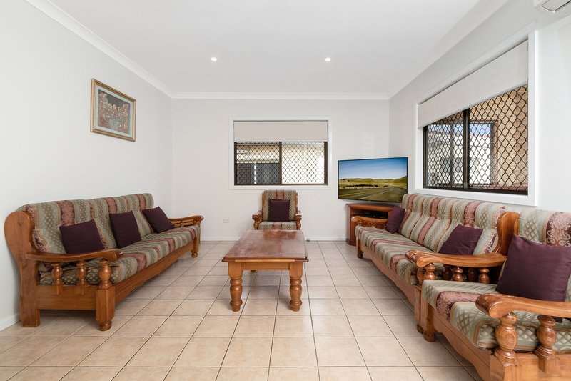 Photo - 27 Winifred Street, Condell Park NSW 2200 - Image 4