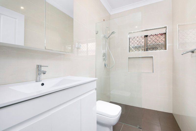 Photo - 27 Winifred Street, Condell Park NSW 2200 - Image 7