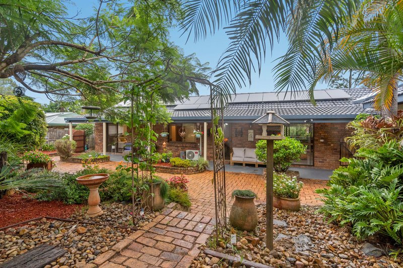 Photo - 27 Winona Street, Shailer Park QLD 4128 - Image 4