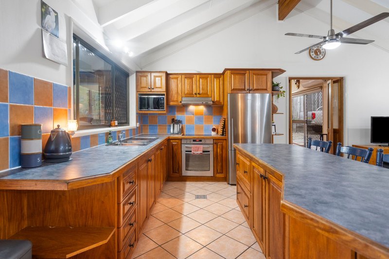 Photo - 27 Winona Street, Shailer Park QLD 4128 - Image 7