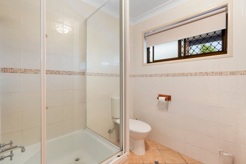 Photo - 27 Winona Street, Shailer Park QLD 4128 - Image 15