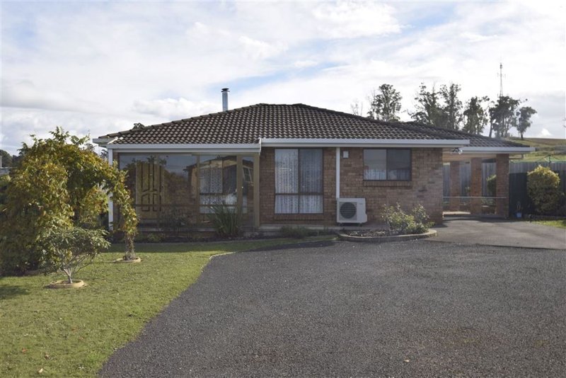 2/7 Winter Street, Deloraine TAS 7304