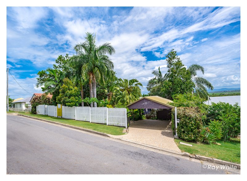 Photo - 27 Wiseman Street, The Range QLD 4700 - Image 3