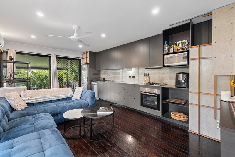 2/7 Withington Street, East Brisbane QLD 4169