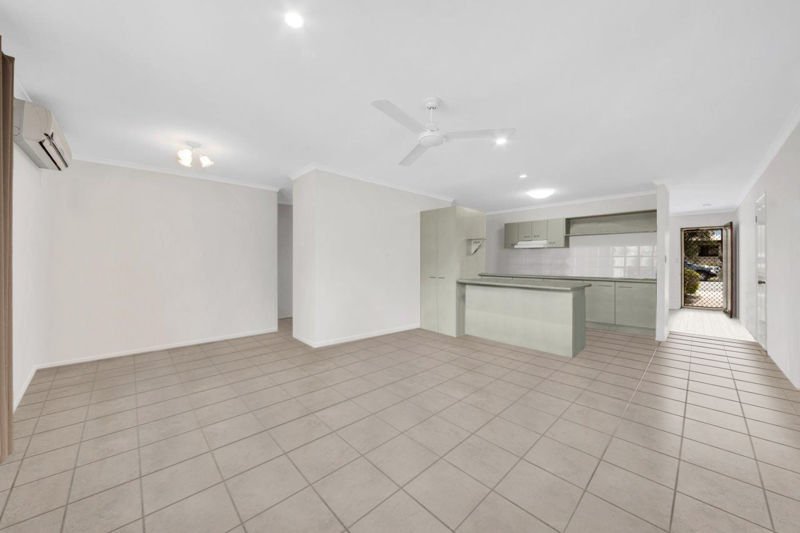 Photo - 27 Witney Street, Telina QLD 4680 - Image 3