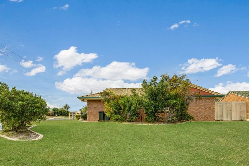 Photo - 27 Witney Street, Telina QLD 4680 - Image 11