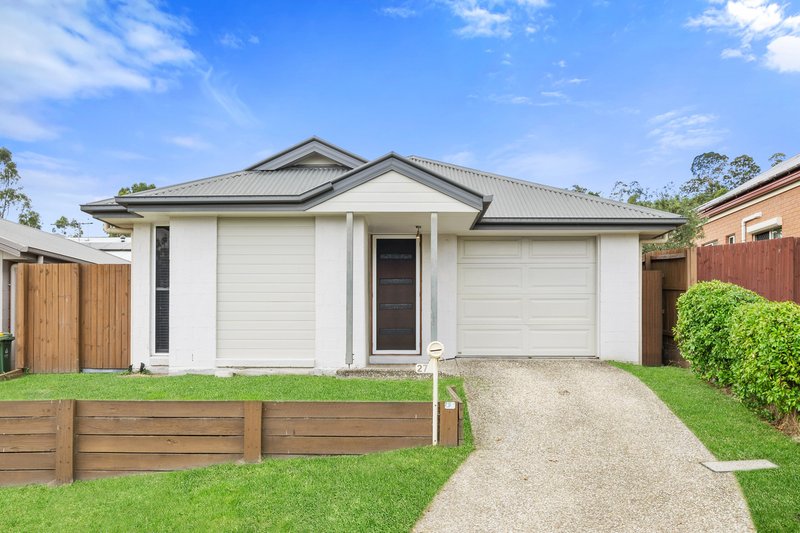 27 Wollumbin Crescent, Waterford QLD 4133