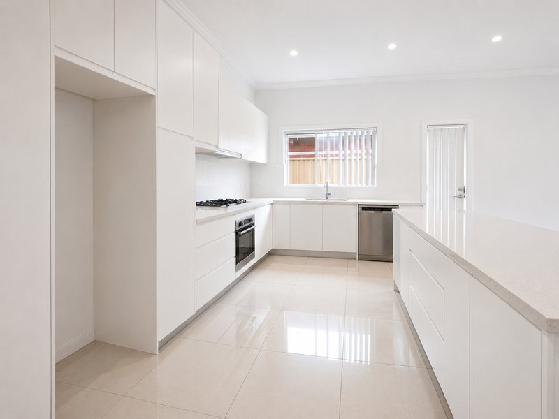 Photo - 27 Wolseley Street, Fairfield NSW 2165 - Image 2